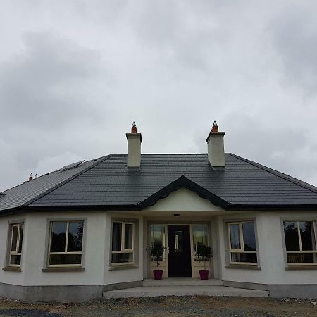 Winter Heights Hotel Aughnagroagh Bridge Buitenkant foto