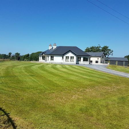 Winter Heights Hotel Aughnagroagh Bridge Buitenkant foto