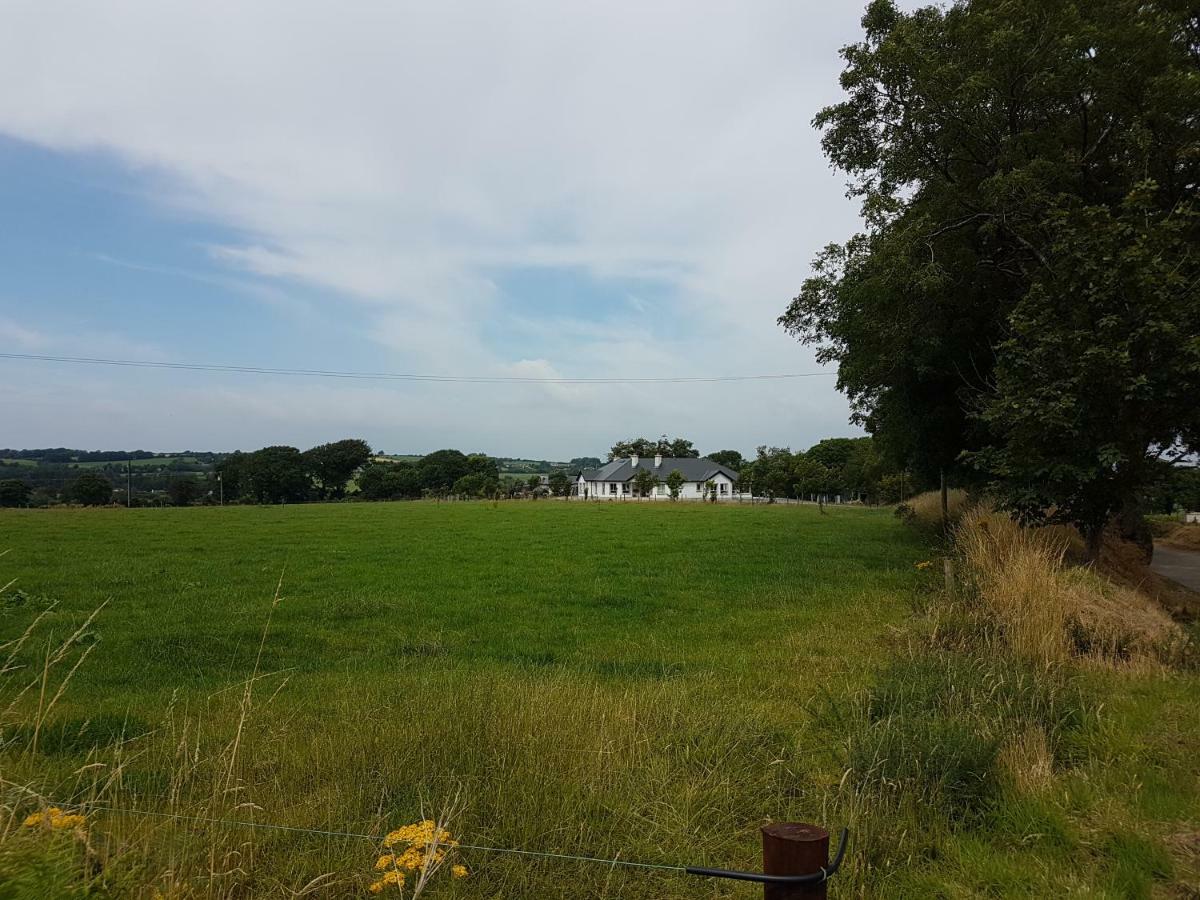 Winter Heights Hotel Aughnagroagh Bridge Buitenkant foto